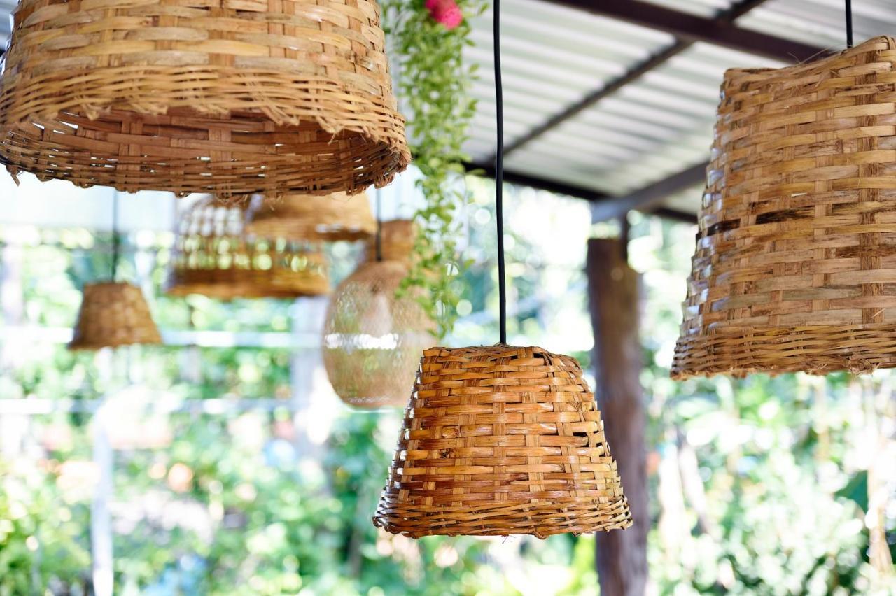 Lanta Beer House Hotel Ko Lanta Екстериор снимка