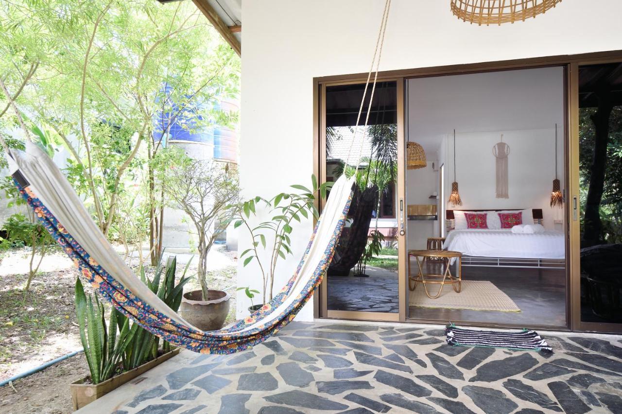 Lanta Beer House Hotel Ko Lanta Екстериор снимка